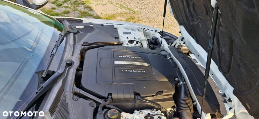 Jaguar XK 5.0 V8 Portfolio - 15