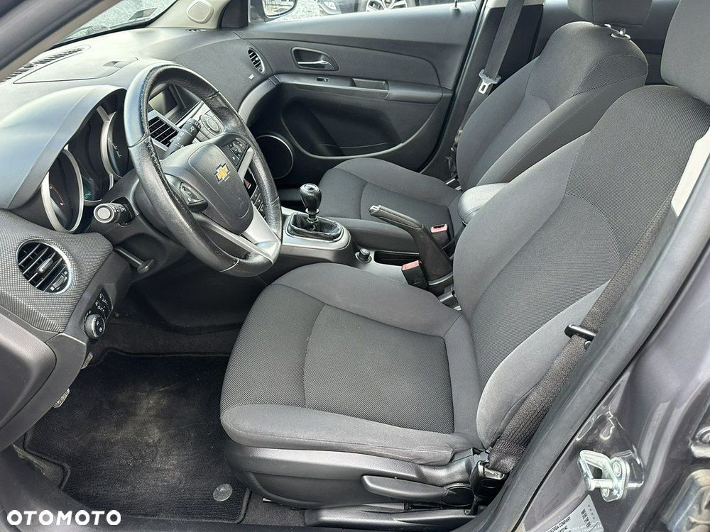 Chevrolet Cruze 2.0 D LT - 11