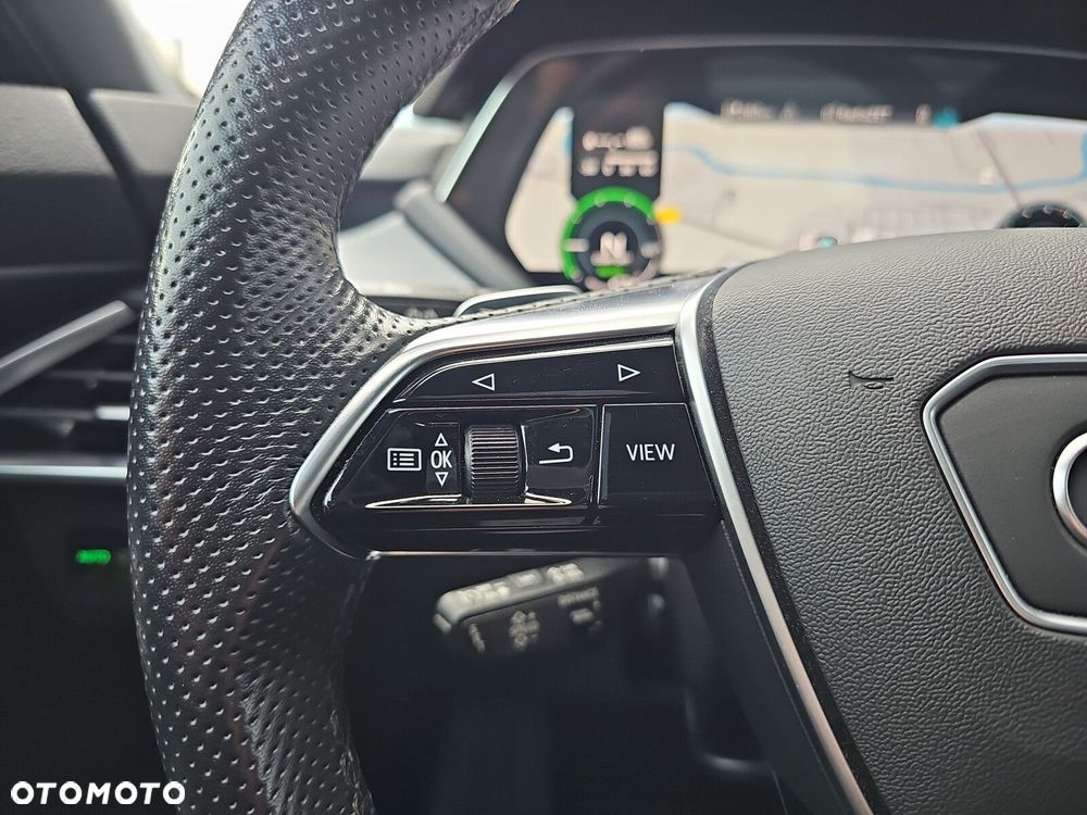 Audi e-tron GT - 14