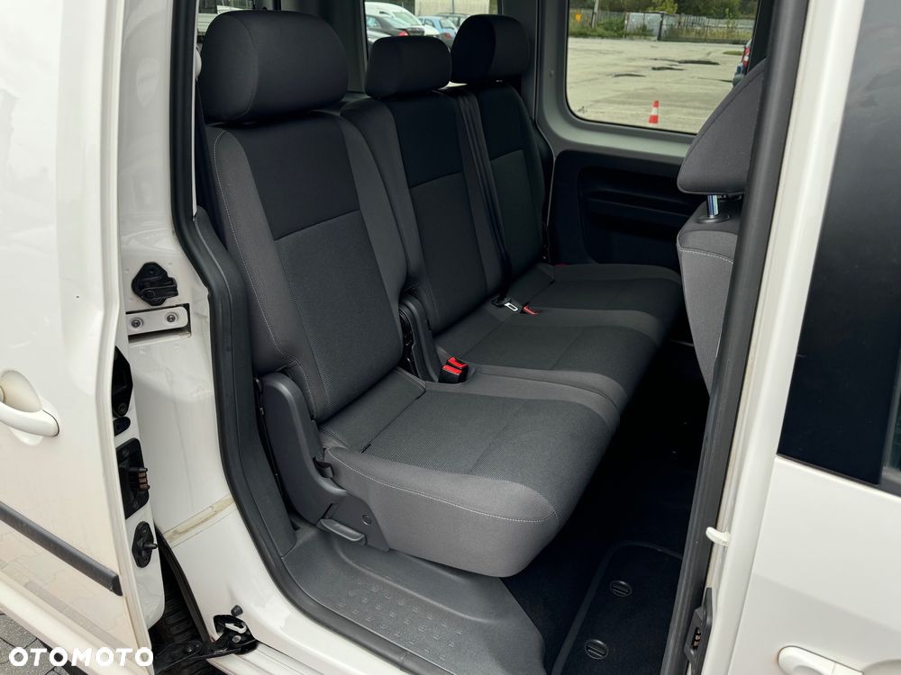 Volkswagen Caddy 2.0 TDI Comfortline 4Motion DSG - 9