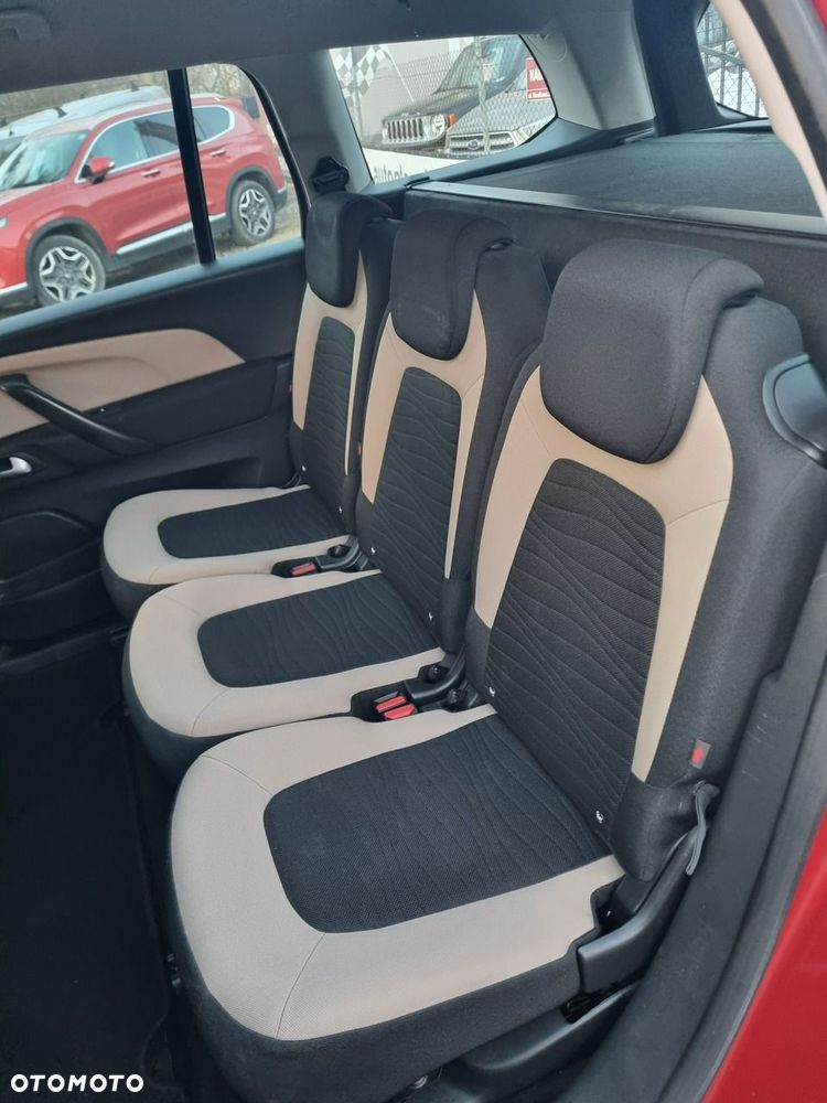 Citroën C4 Grand Picasso - 16
