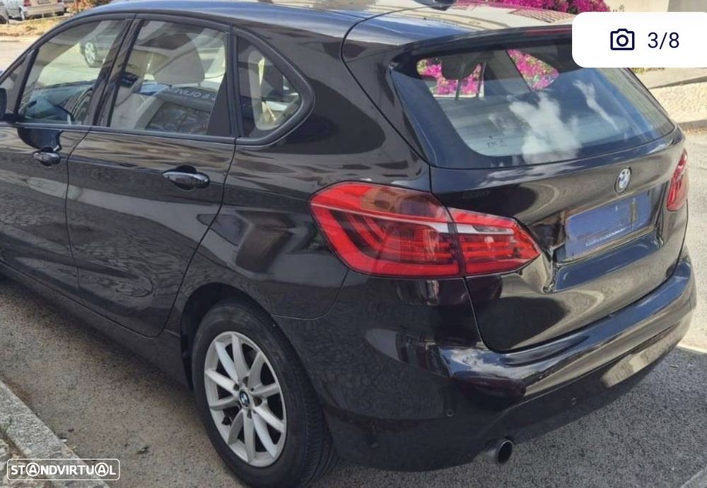 BMW 218 Active Tourer i Line Sport - 2