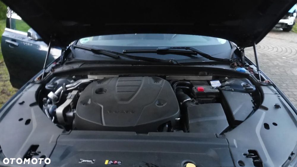 Volvo V90 D4 SCR Momentum - 16