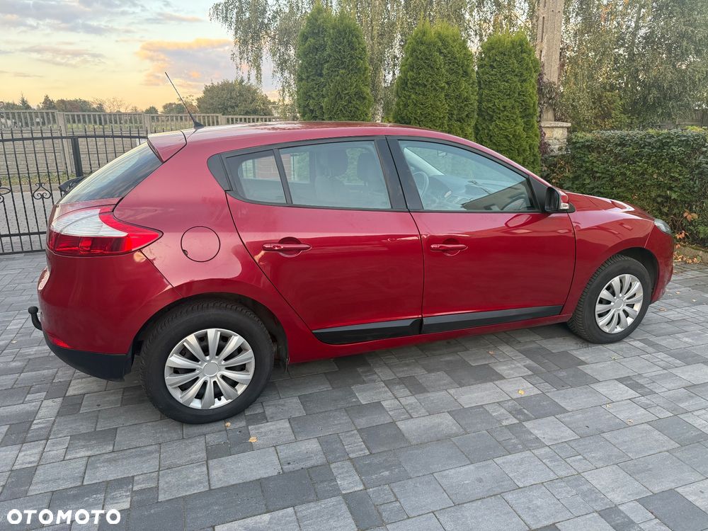 Renault Megane 1.6 16V Expression - 6