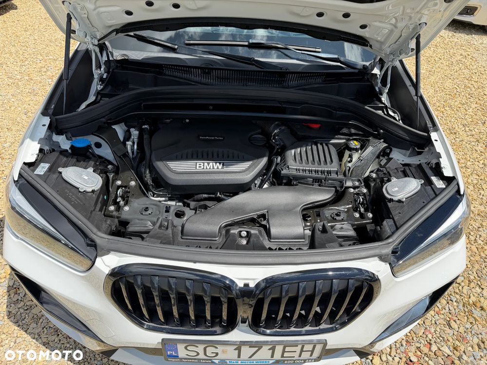 BMW X1 xDrive20d Sport Line - 14