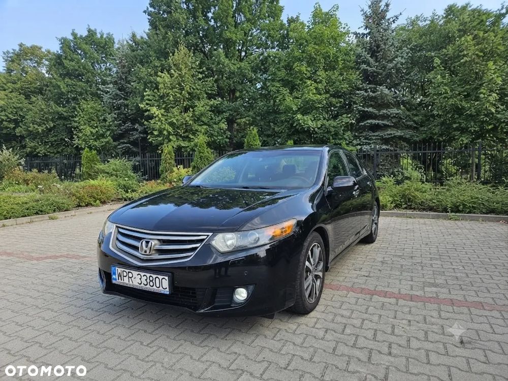 Honda Accord - 1