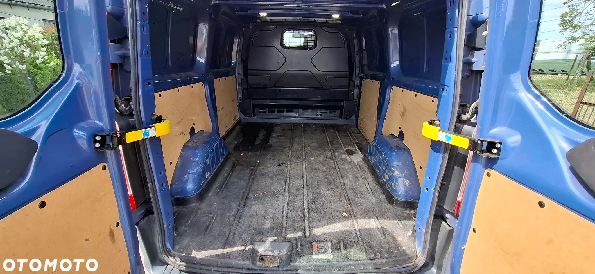 Ford TRANSIT CUSTOM - 15