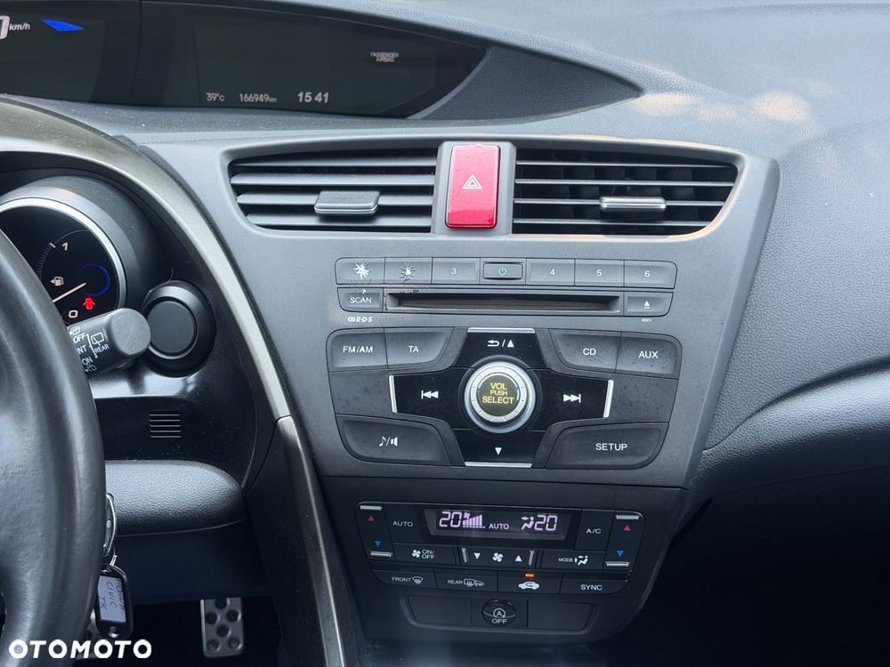 Honda Civic 1.8 Comfort i-SHIFT - 28