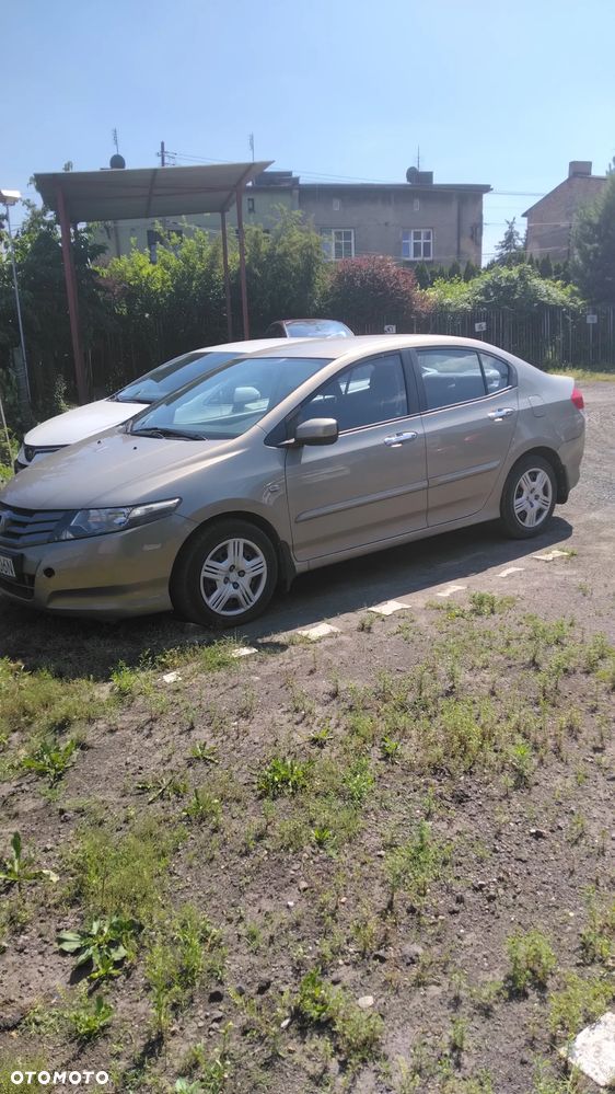 Honda City 1.4 Comfort - 4