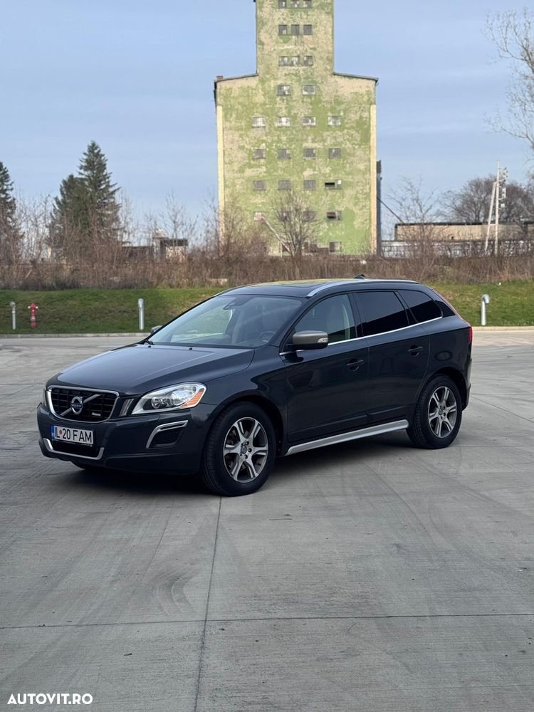 Volvo XC 60 D5 AWD A6 Basic - 7