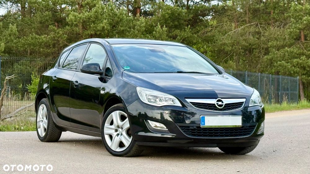 Opel Astra 1.4 Turbo Edition - 10