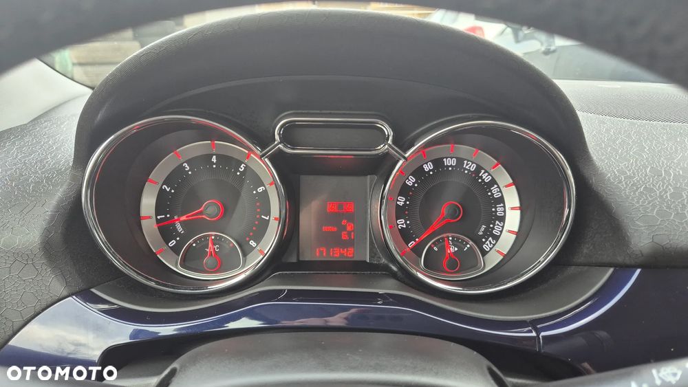 Opel Adam 1.2 Black Link - 10