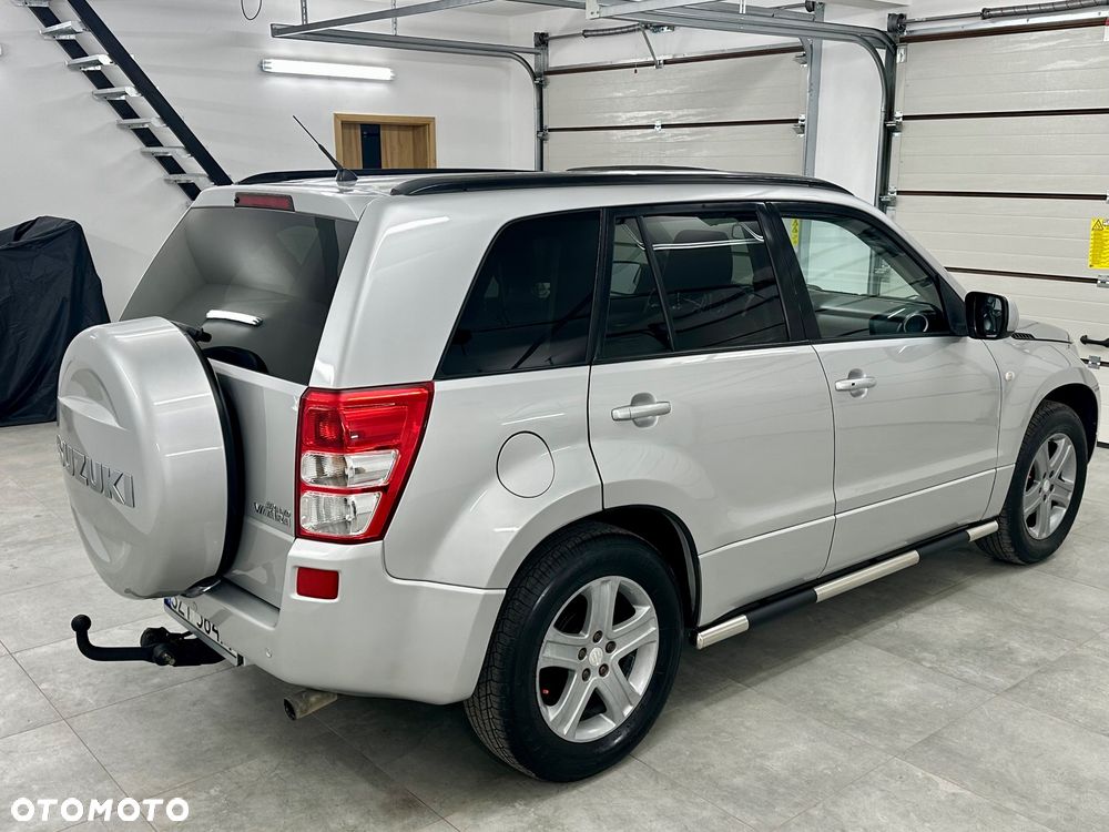 Suzuki Grand Vitara 2.0 De luxe - 5