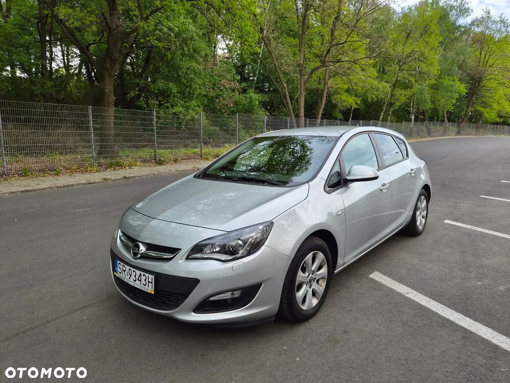 Opel Astra - 1