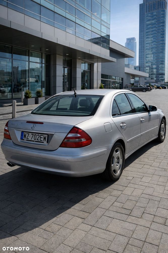 Mercedes-Benz Klasa E - 2