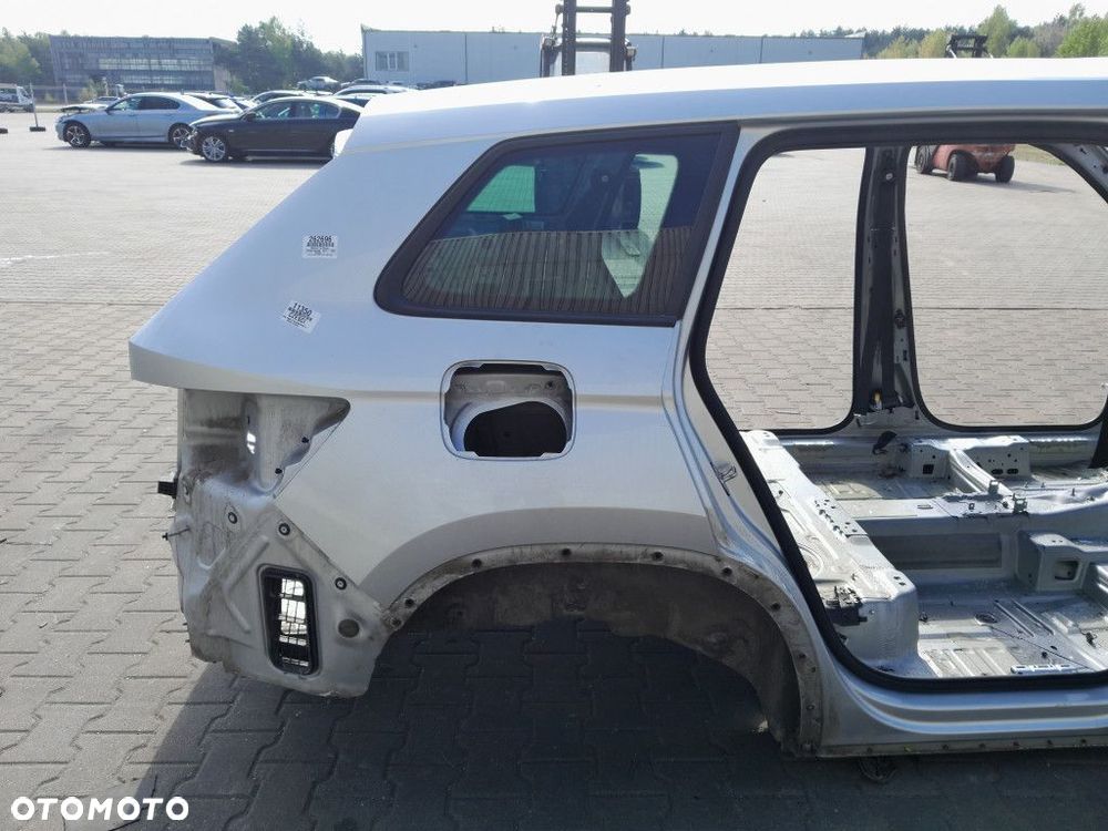 SKODA KODIAQ I BŁOTNIK ĆWIARTKA TYŁ PRAWY PRAWA LA7W - 1