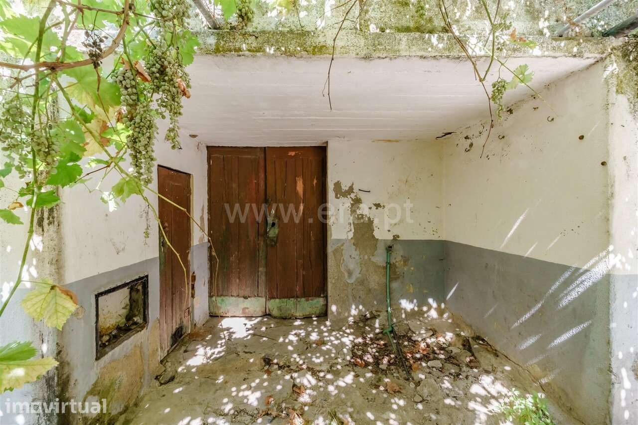 Moradia T2 / Fundão, Telhado - Grande imagem: 2/20