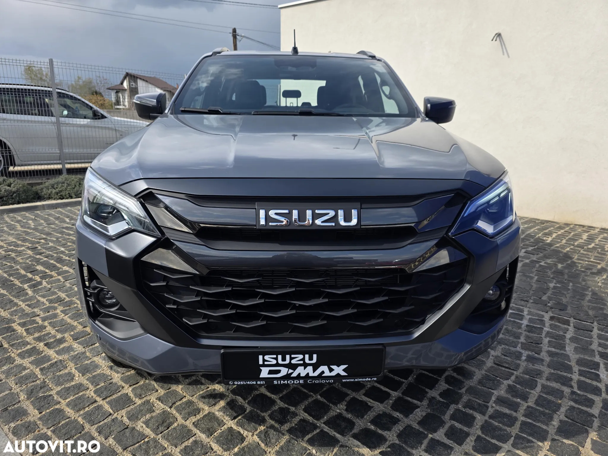 Isuzu D-MAX - 2