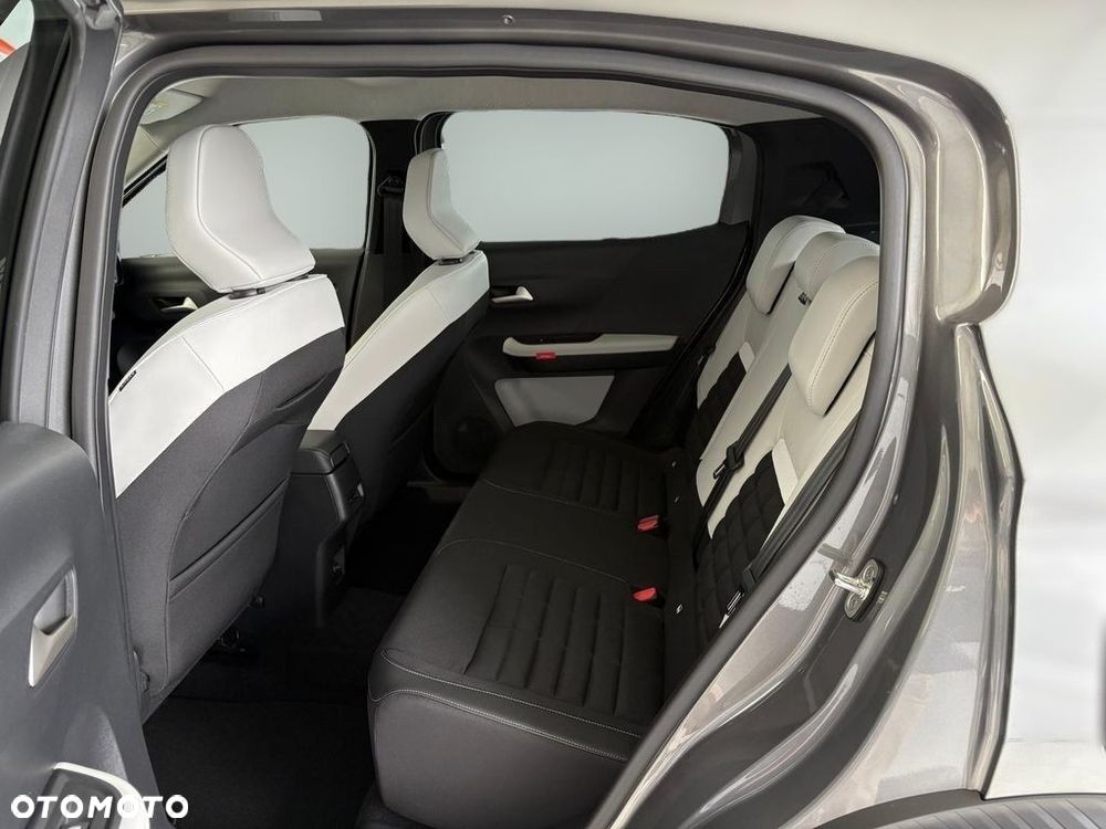 Citroën C3 Aircross 1.2 mHEV Max S&S eDCT6 - 7