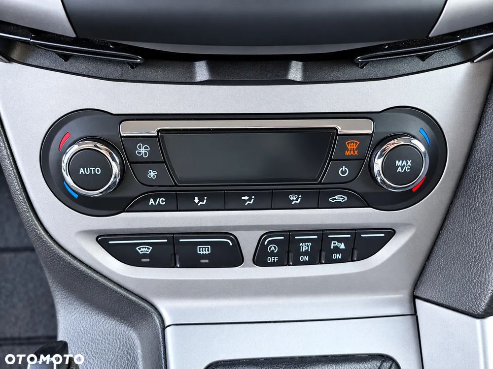 Ford Focus - 28
