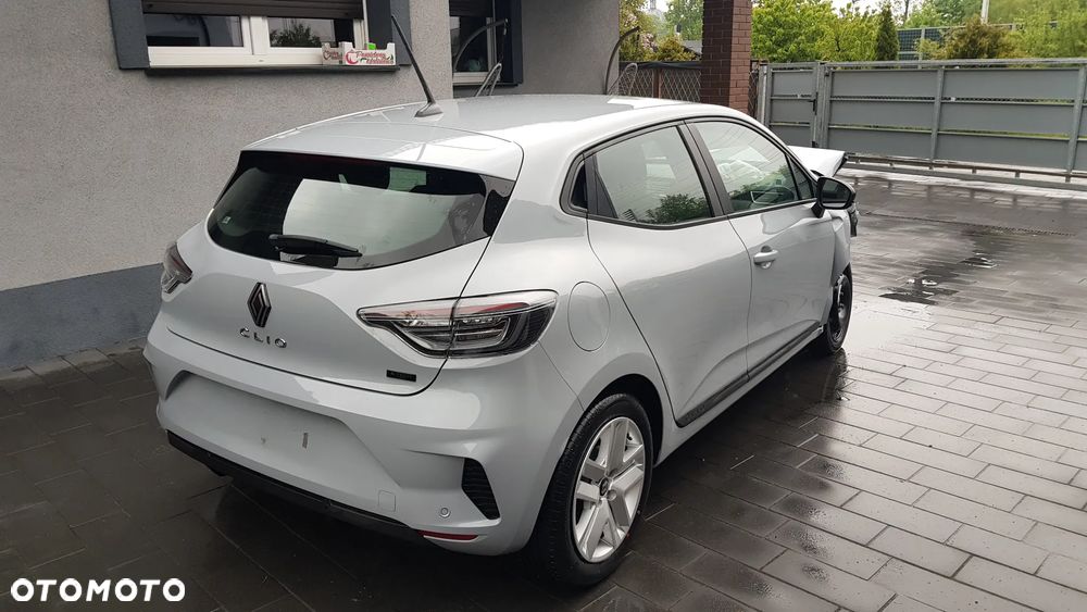 Renault Clio 1.6 E-TECH Techno - 4