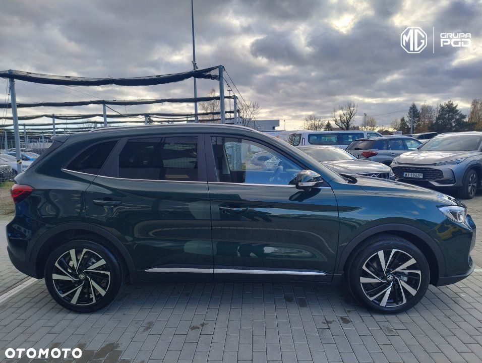 MG ZS Hybrid+ - 15