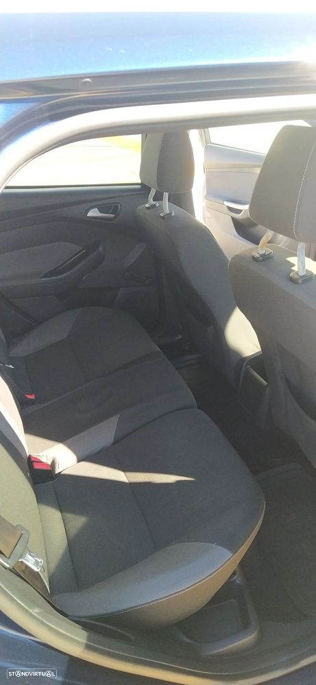 Ford Focus SW 1.6 TDCi ECOnetic 88g S&S Trend - 8