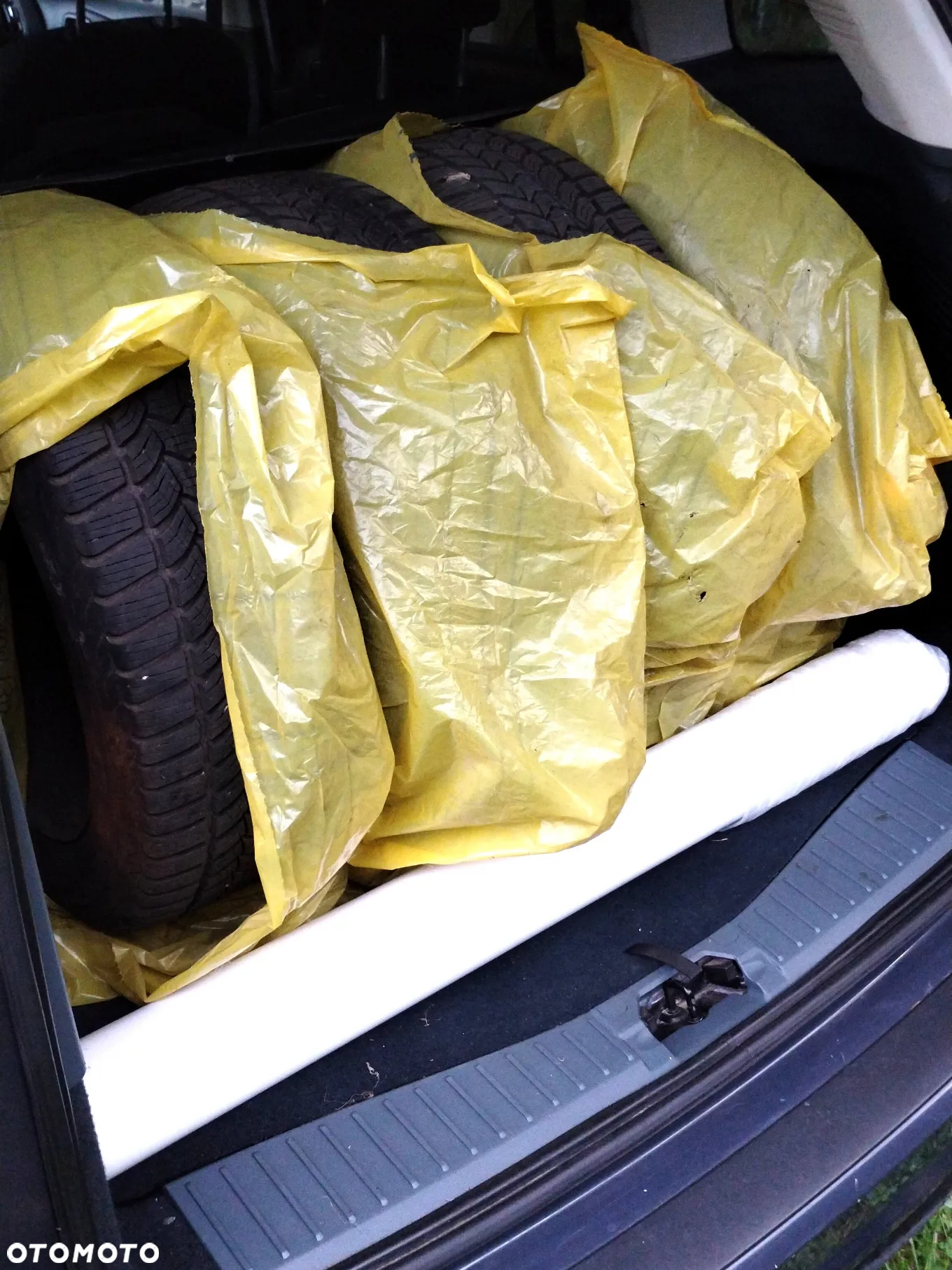 Ford Grand C-MAX - 16