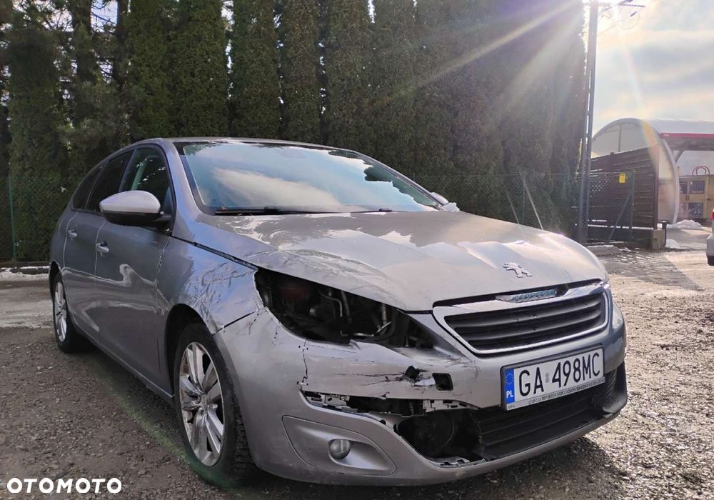 Peugeot 308 - 3