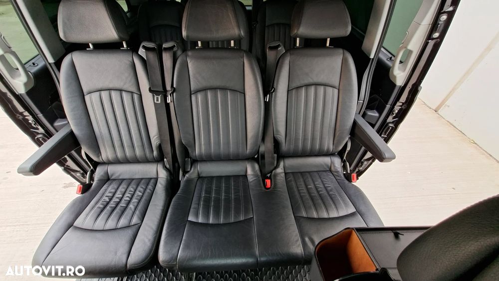 Mercedes-Benz Viano - 12