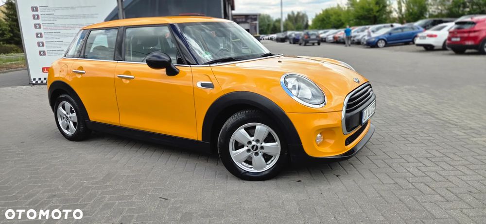 MINI ONE First - 18