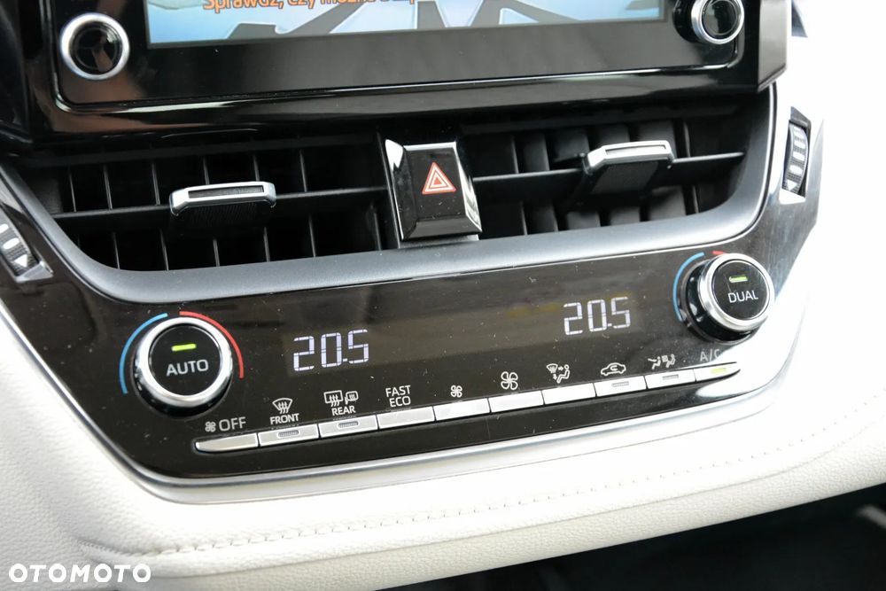Toyota Corolla 1.8 Hybrid Comfort - 31