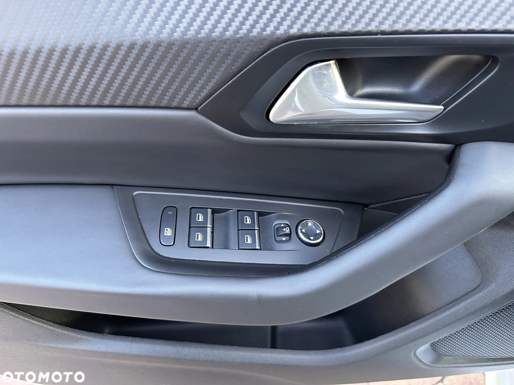 Peugeot 508 2.0 BlueHDi Allure S&S EAT8 - 26