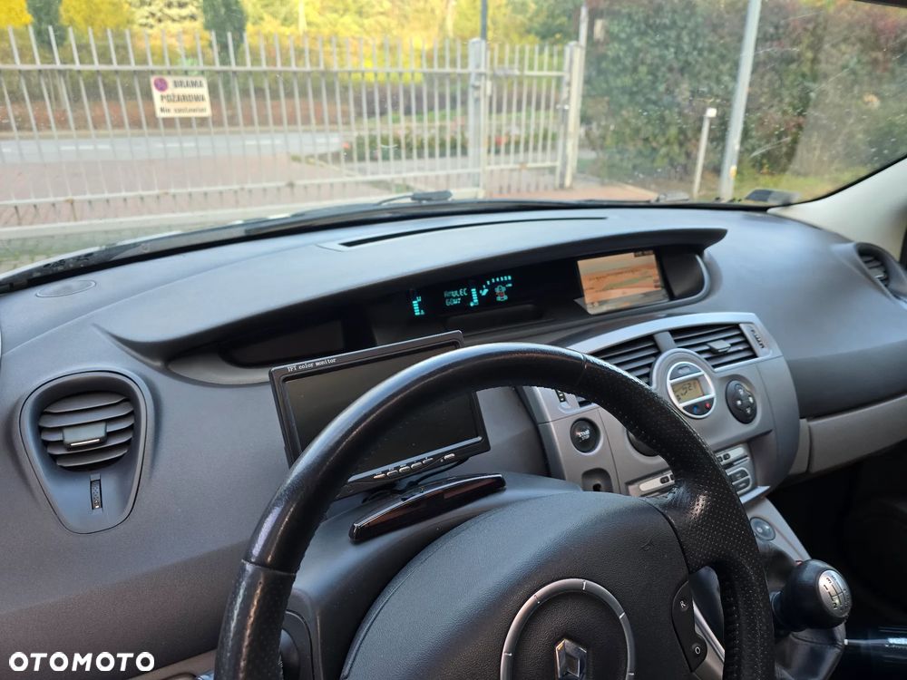 Renault Scenic - 7