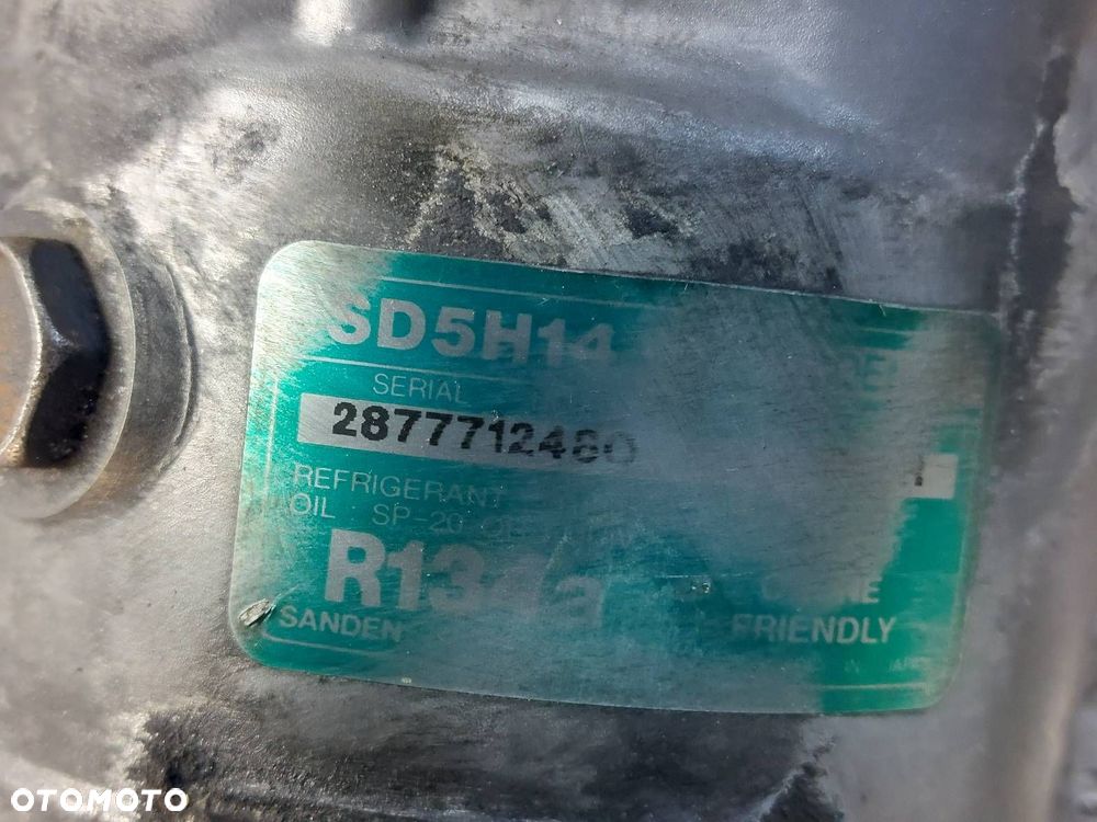 SPRĘŻARKA KOMPRESOR KLIMATYZACJI AUDI 80 B4 1.9 TDI - 2