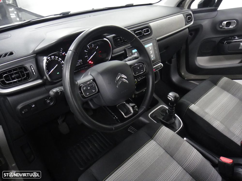 Citroën C3 Pure Tech S&S Shine - 13