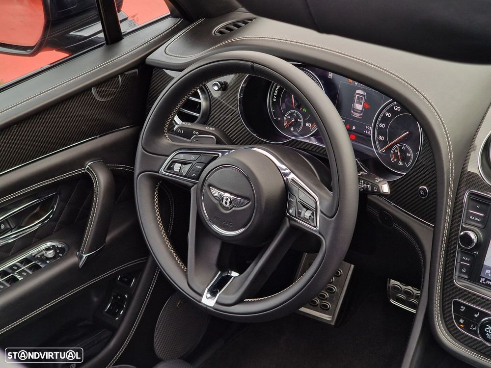 Bentley Bentayga Hybrid - 26