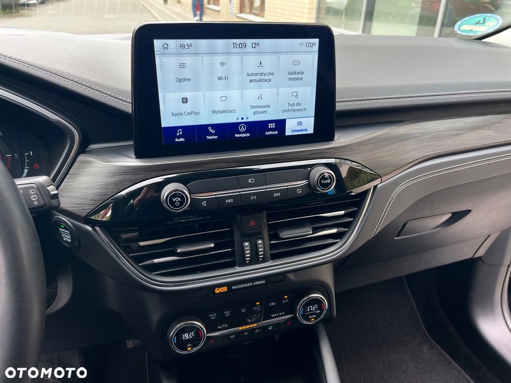 Ford Kuga - 39