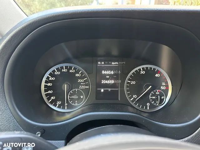 Mercedes-Benz Vito - 2