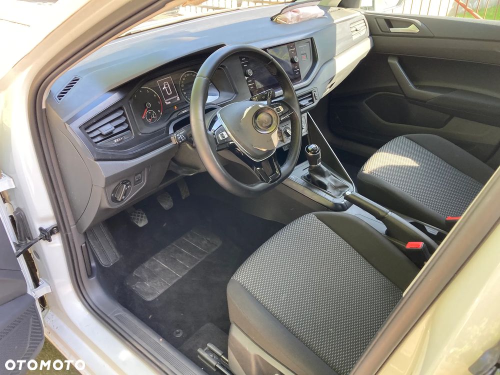 Volkswagen Polo - 7