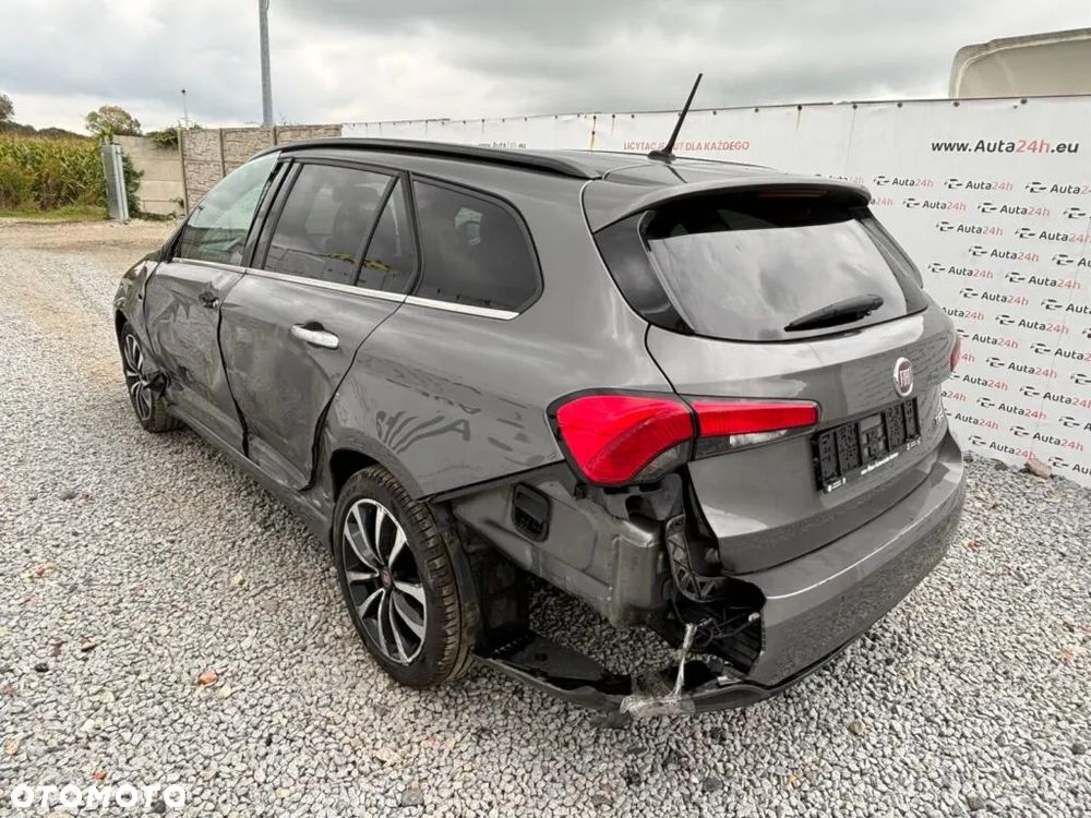 Fiat Tipo Kombi 1.6 MultiJet Lounge - 5