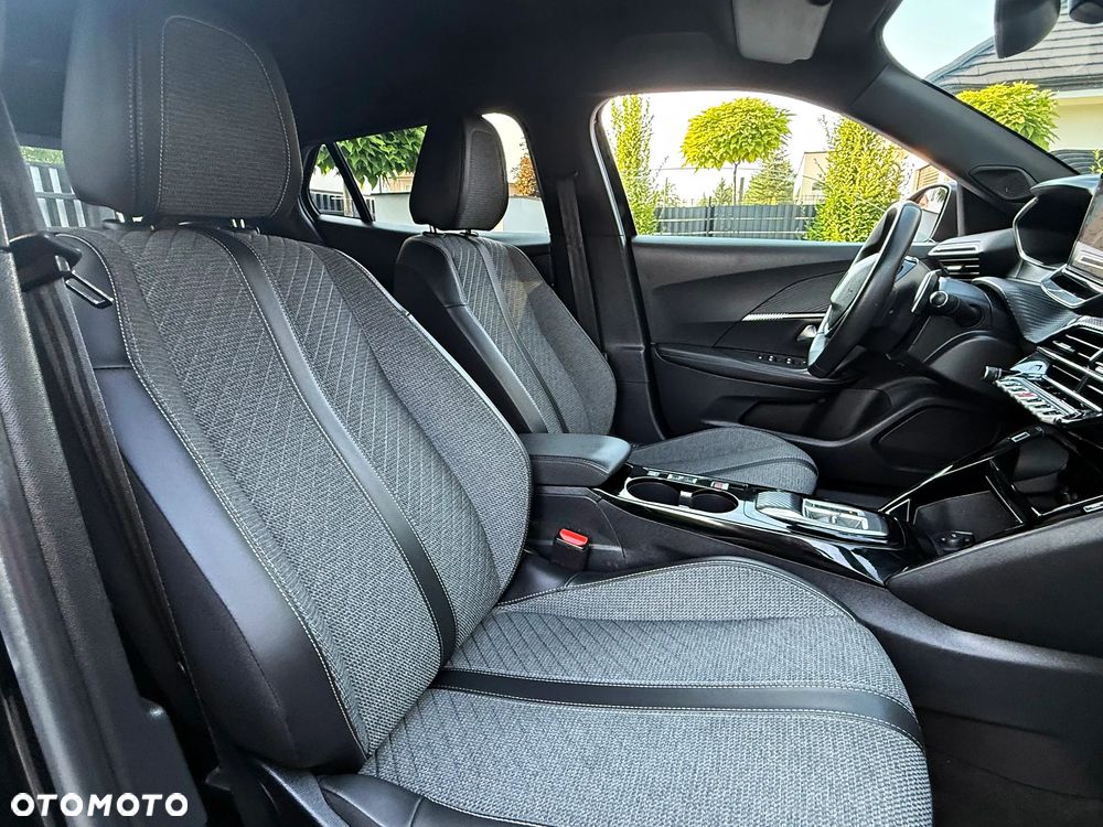 Peugeot 2008 BlueHDi 130 GT S&S EAT8 - 22
