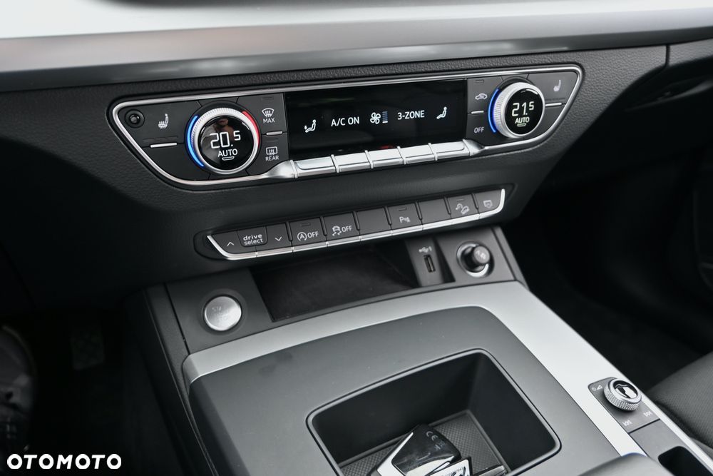 Audi Q5 40 TDI quattro S tronic S line - 31