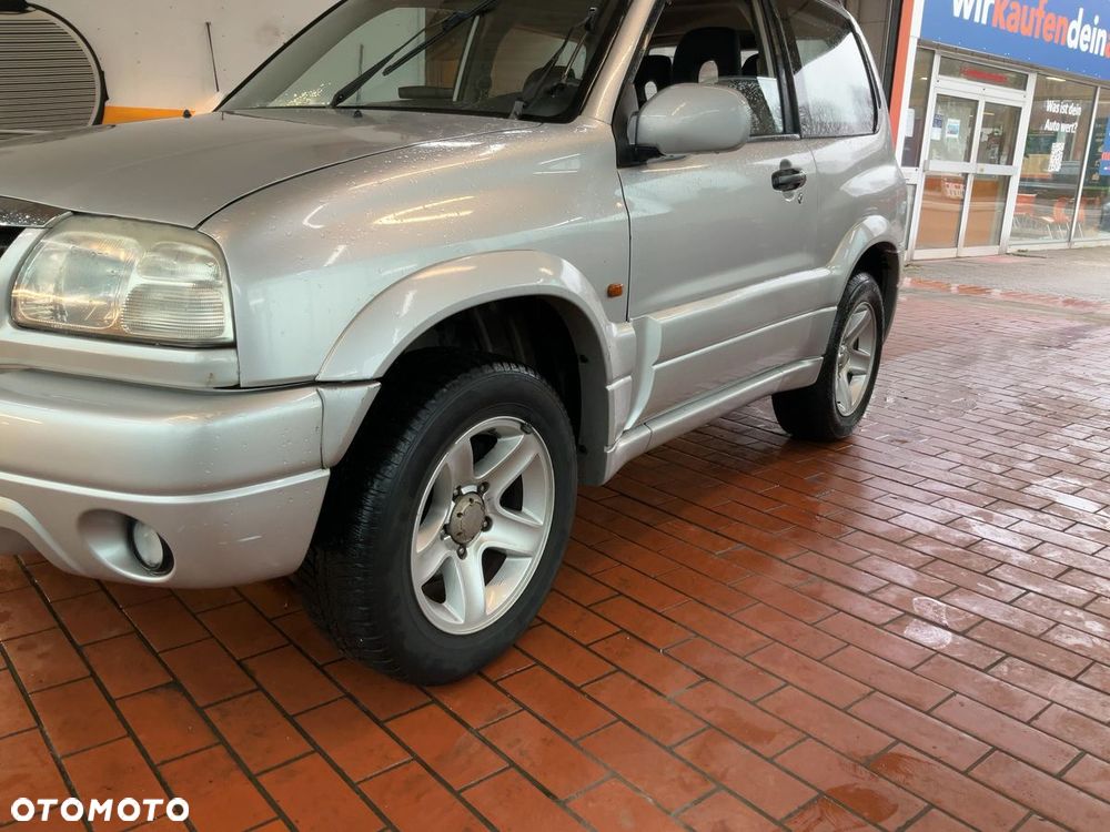 Suzuki Vitara 1.6 JX - 11