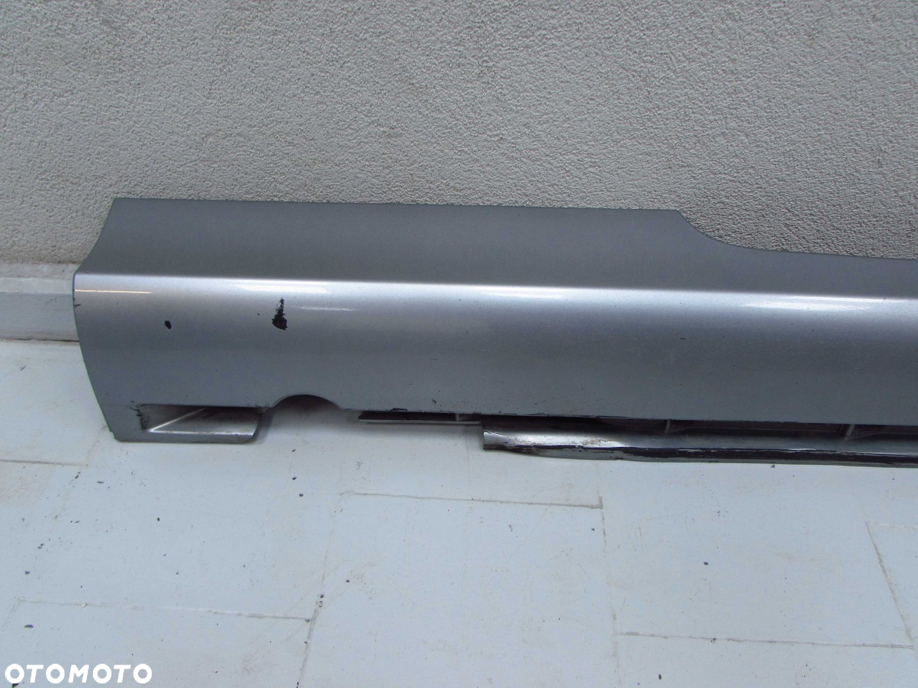 VOLVO C70 II CABRIO 06-13 PROG LISTWA PROGOWA PRAWA 30737151 477 - 2