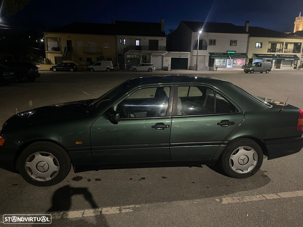 Mercedes-Benz C 220 - 19