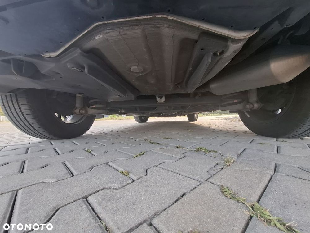 Toyota Verso 1.8 Premium MS - 15