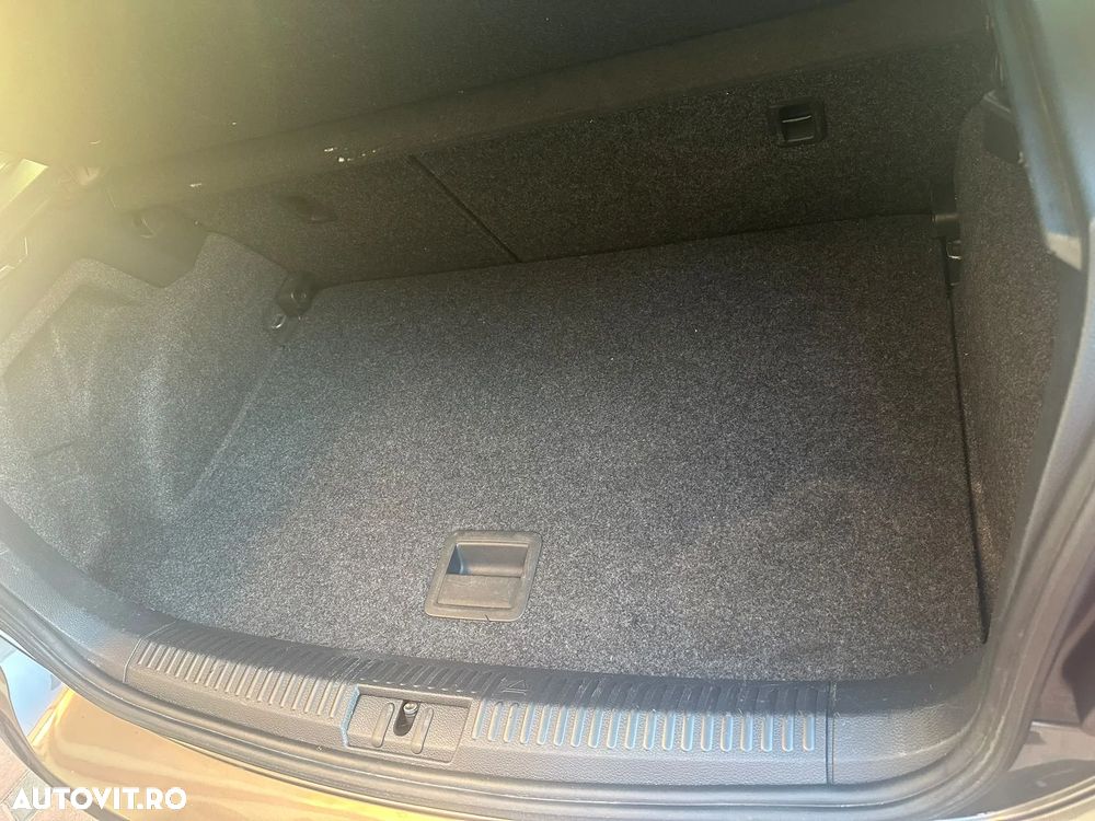 Volkswagen Polo - 5