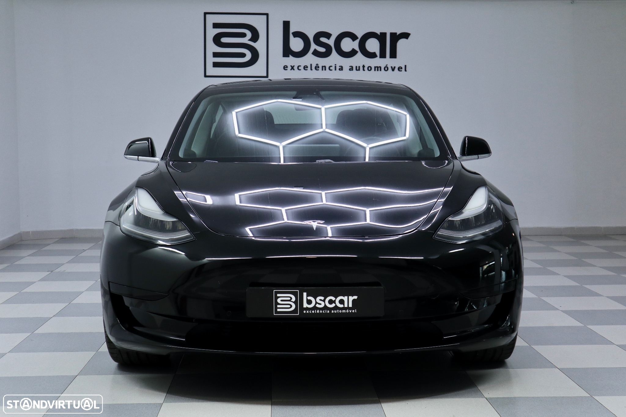 Tesla Model 3 Standard RWD Plus - 2
