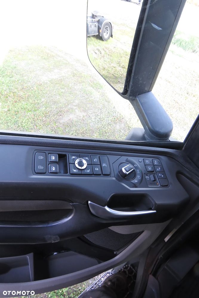 Scania - 8